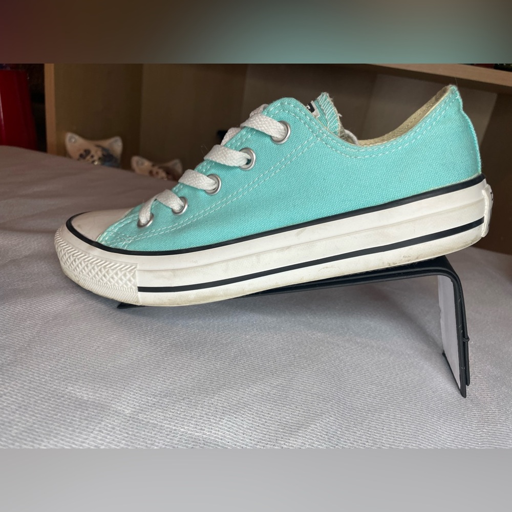 Gently used Converse All Star Low Top Sneaker
